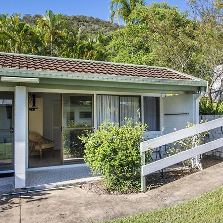 Affordable Island Escape! Queen Studio, Nelly Bay Екстериор снимка
