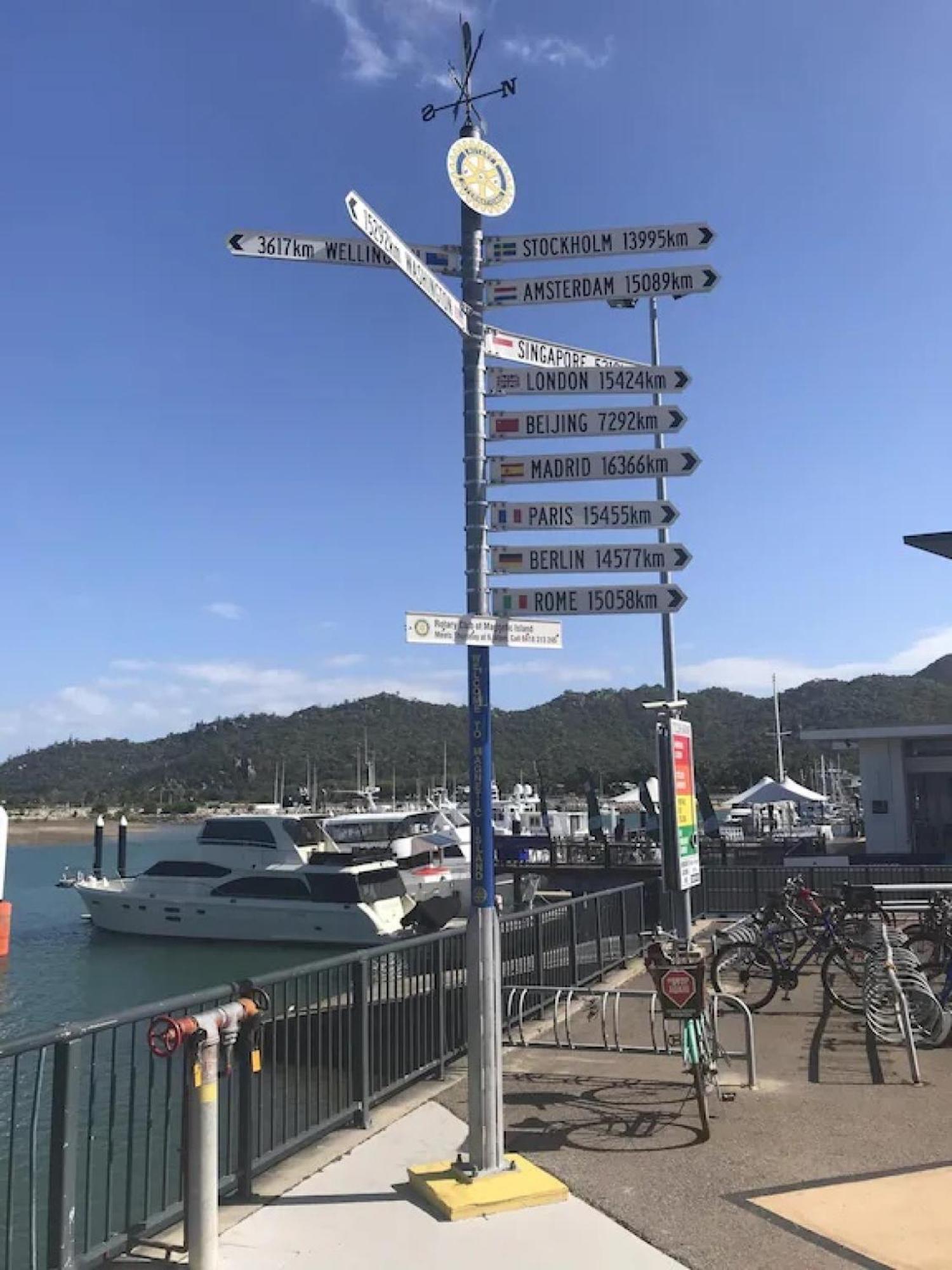 Affordable Island Escape! Queen Studio, Nelly Bay Екстериор снимка