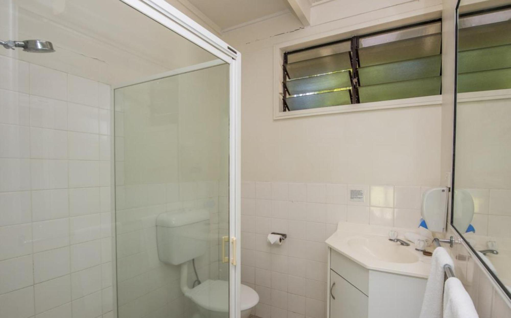 Affordable Island Escape! Queen Studio, Nelly Bay Екстериор снимка