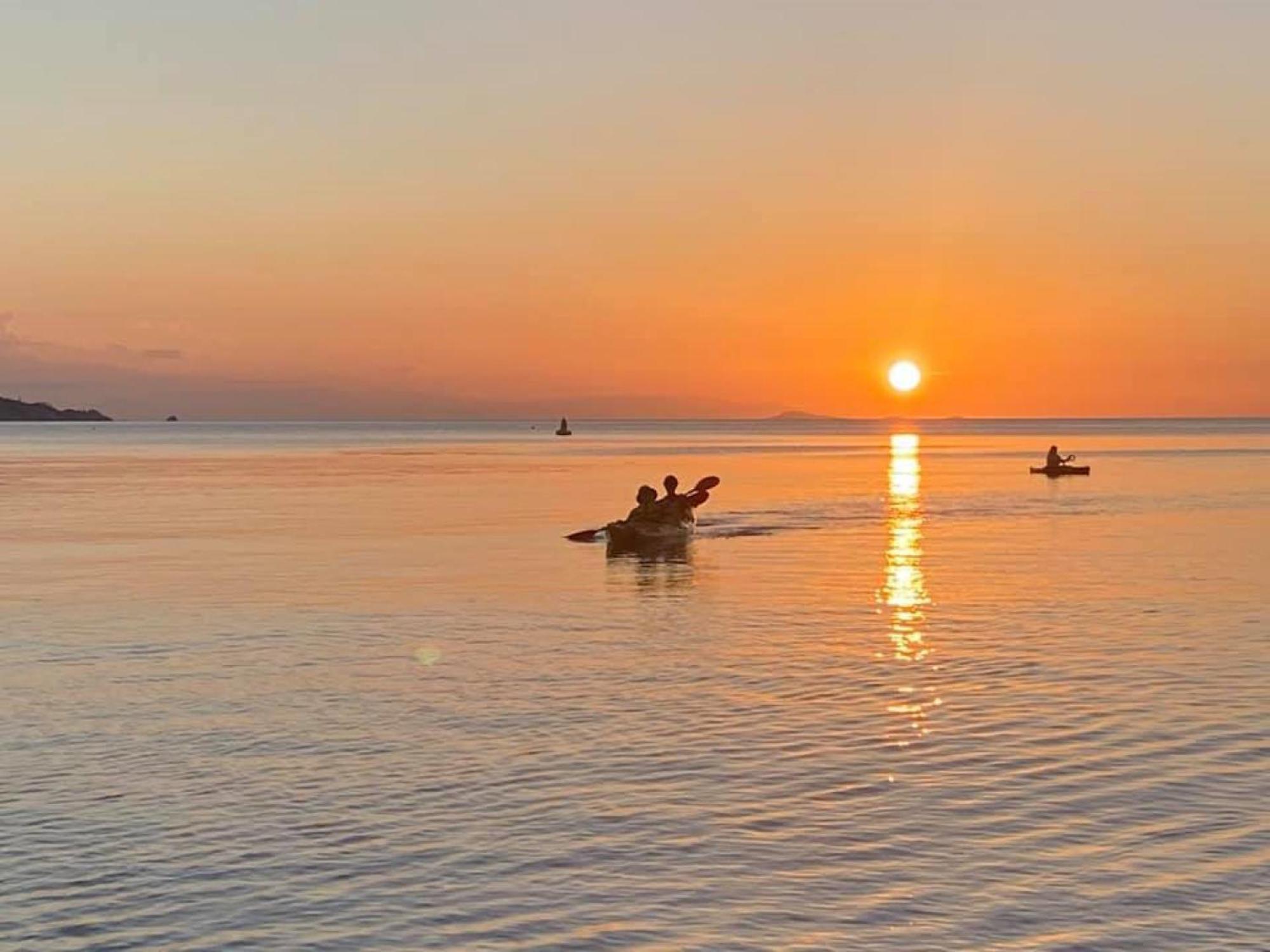 Affordable Island Escape! Queen Studio, Nelly Bay Екстериор снимка