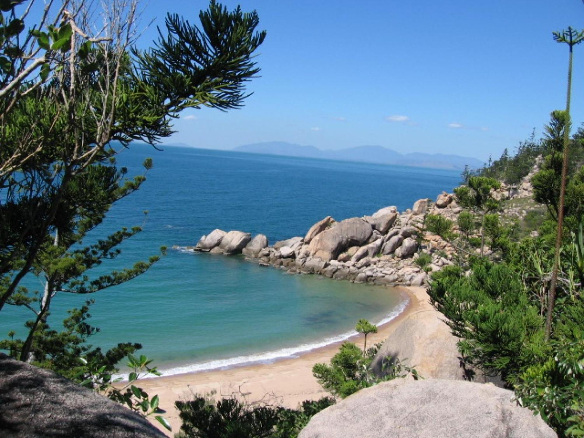 Affordable Island Escape! Queen Studio, Nelly Bay Екстериор снимка